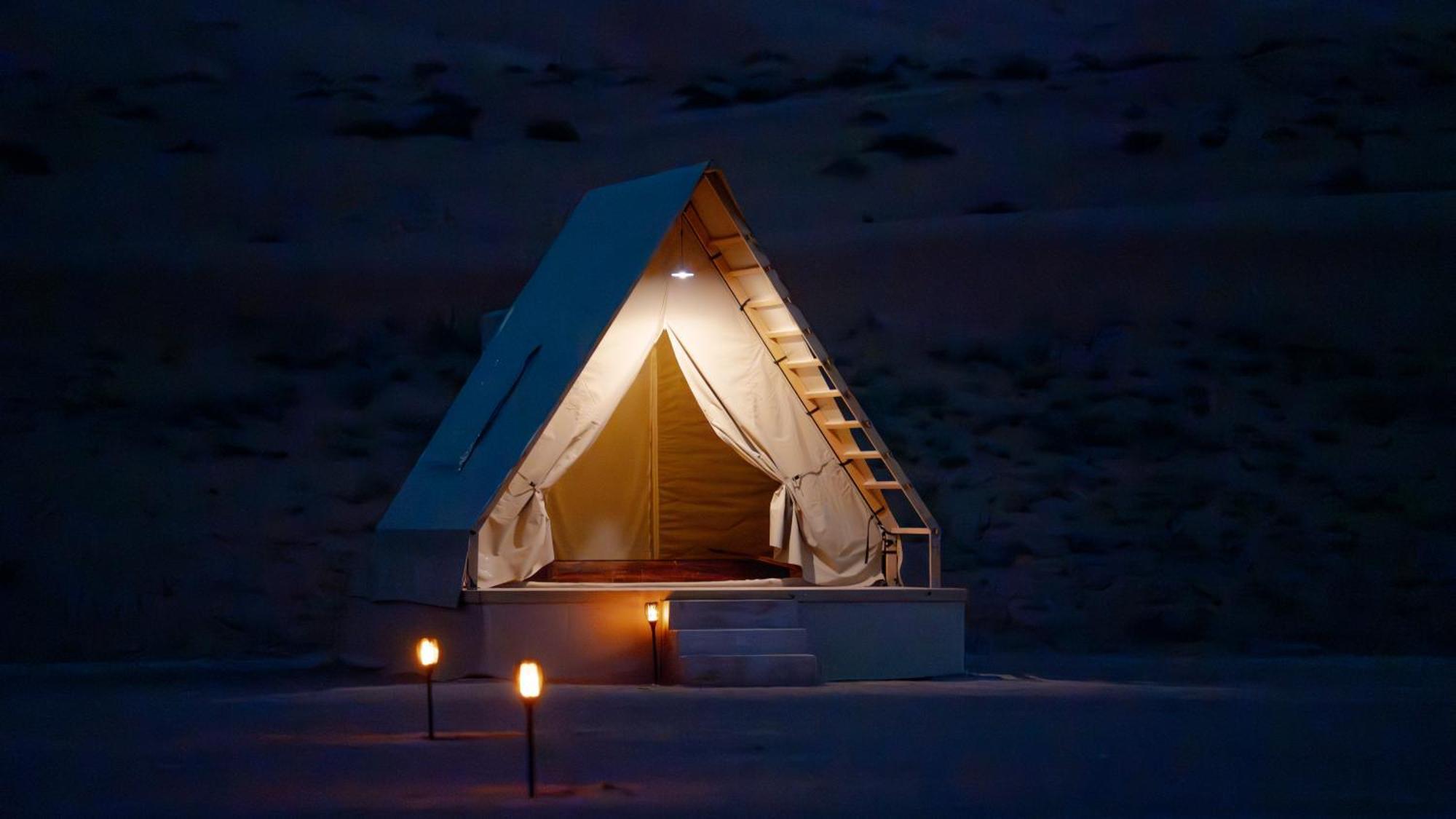 ホテル Adventurer Camp Al Wāşil エクステリア 写真
