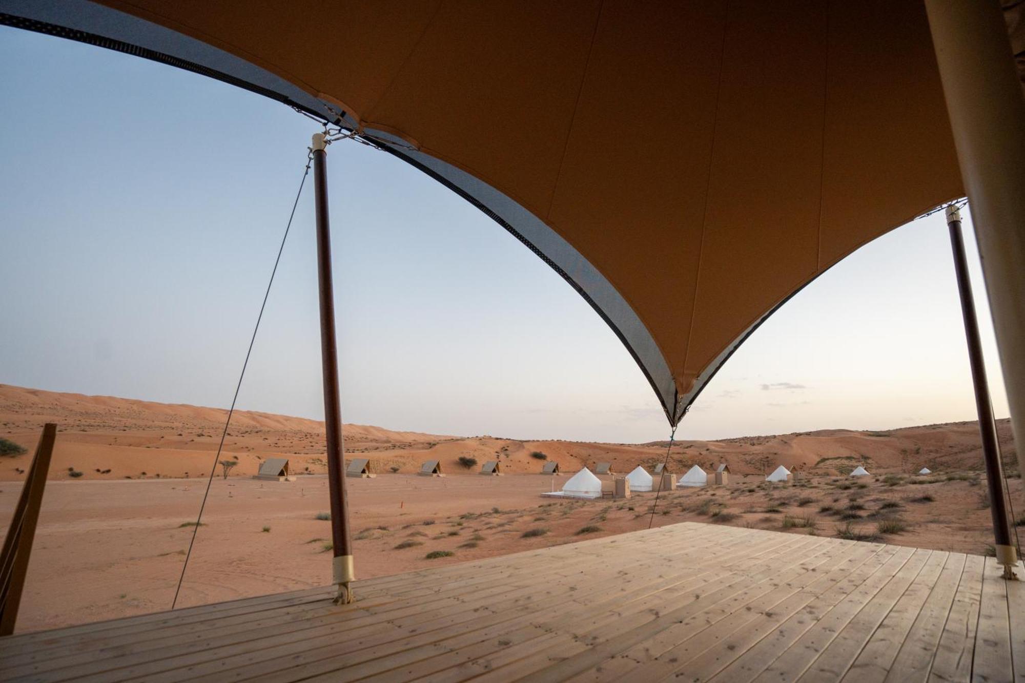 ホテル Adventurer Camp Al Wāşil エクステリア 写真
