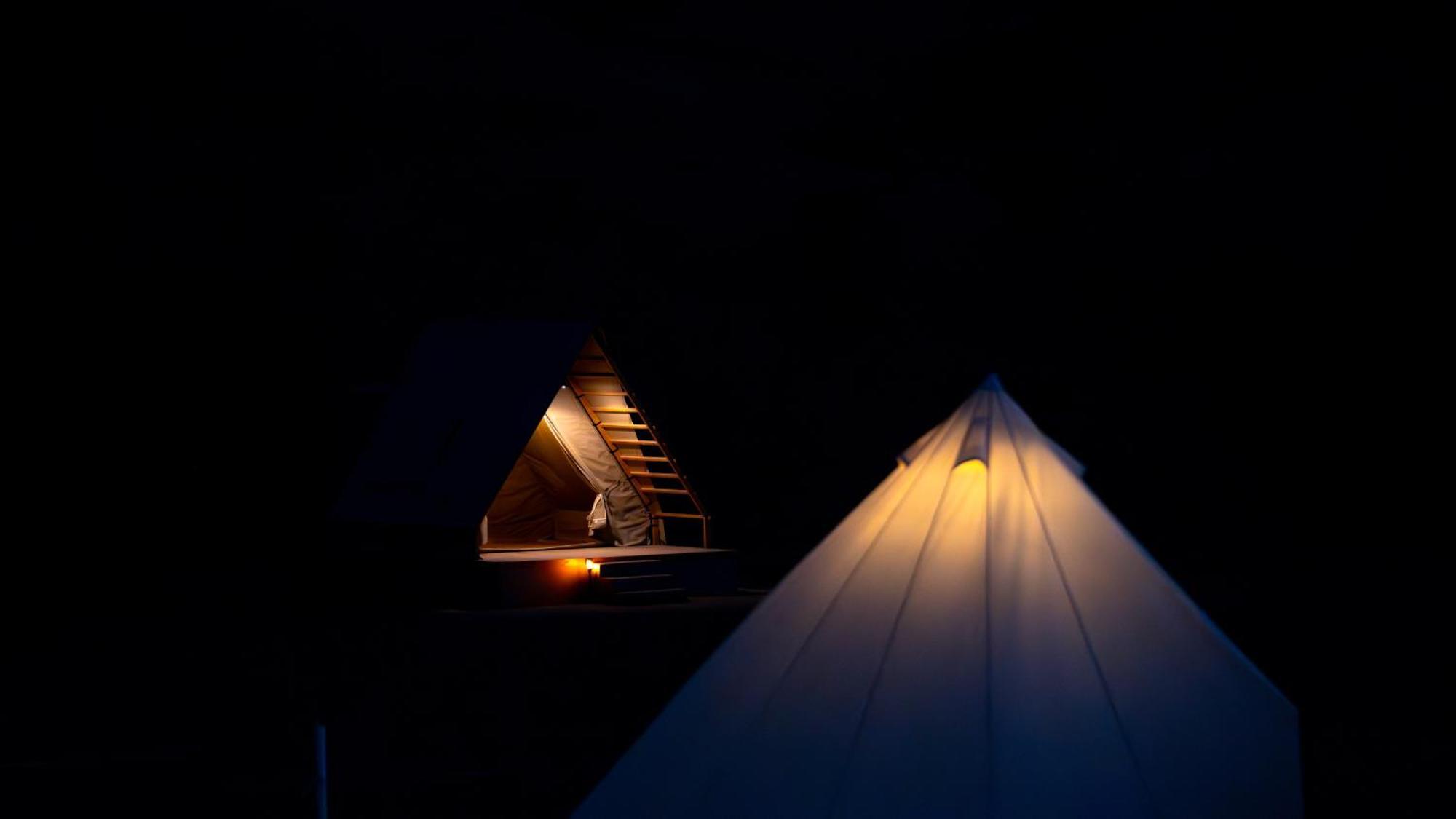 ホテル Adventurer Camp Al Wāşil エクステリア 写真