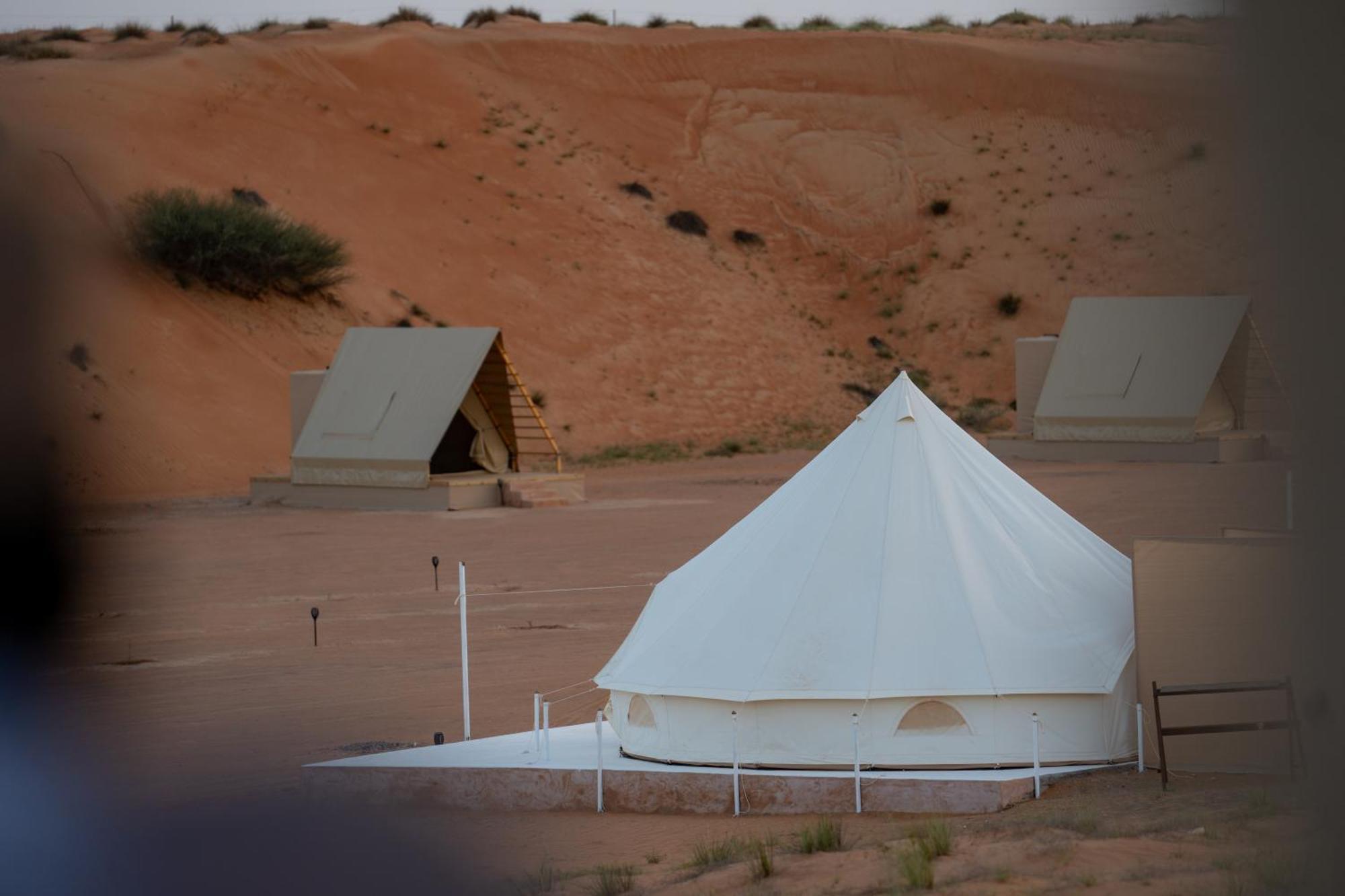 ホテル Adventurer Camp Al Wāşil エクステリア 写真