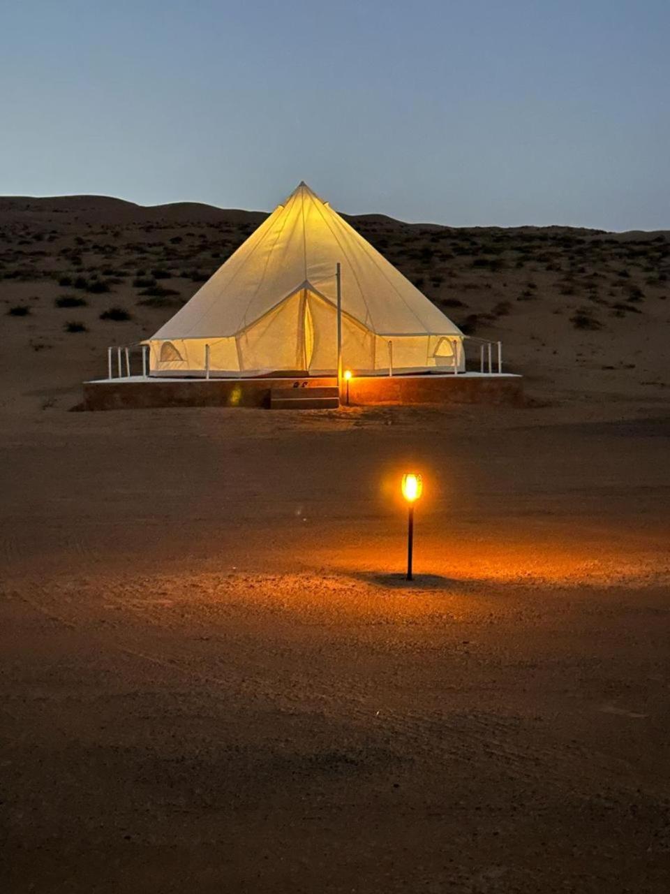 ホテル Adventurer Camp Al Wāşil エクステリア 写真