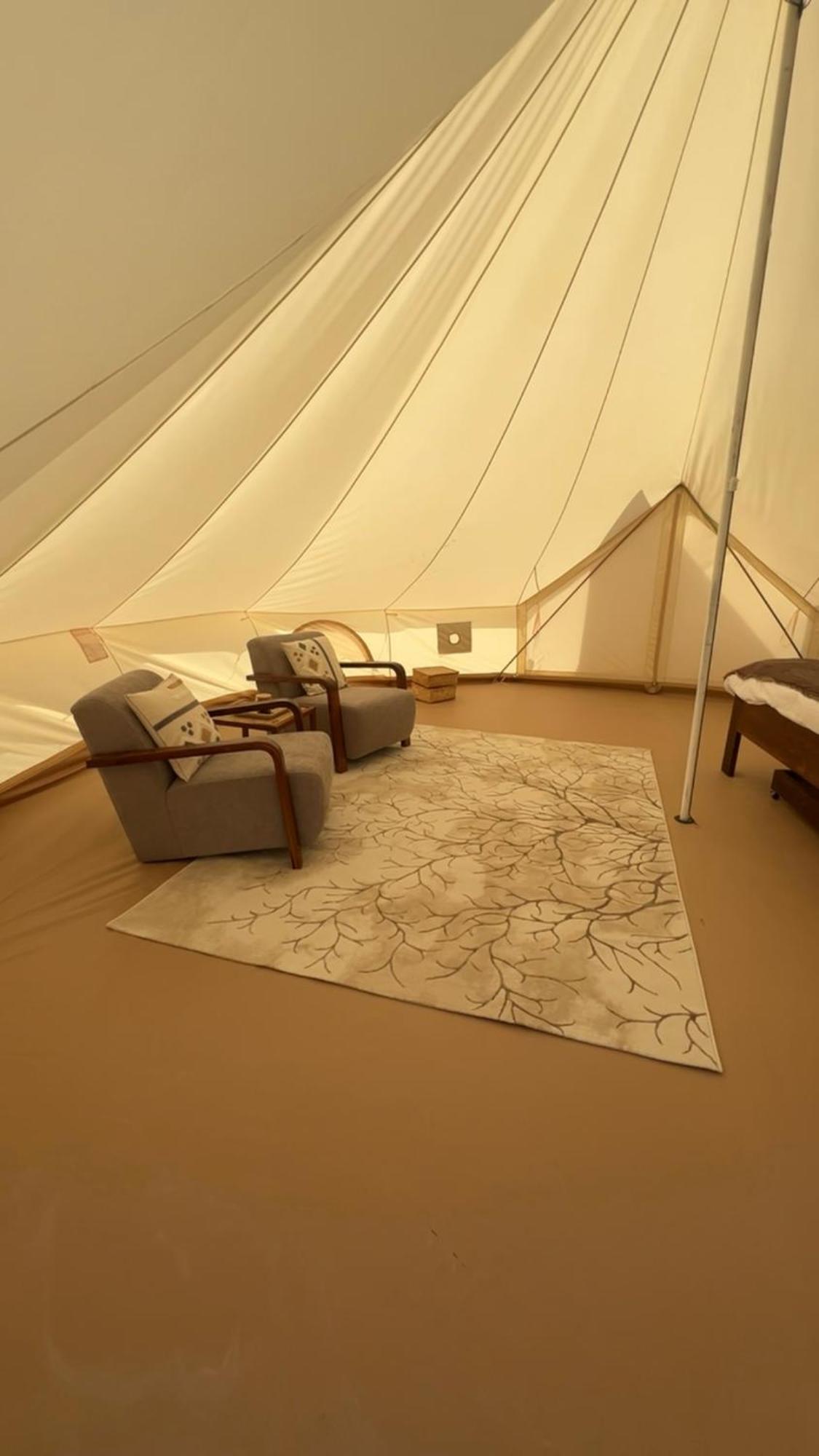 ホテル Adventurer Camp Al Wāşil エクステリア 写真